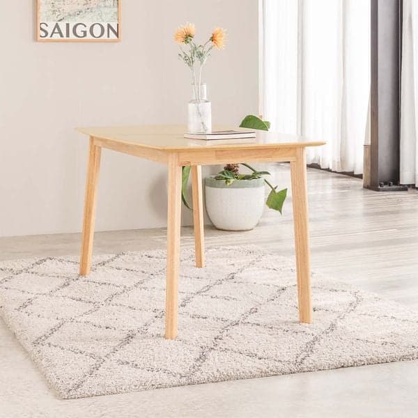 Bàn Ăn Gỗ Cao Su